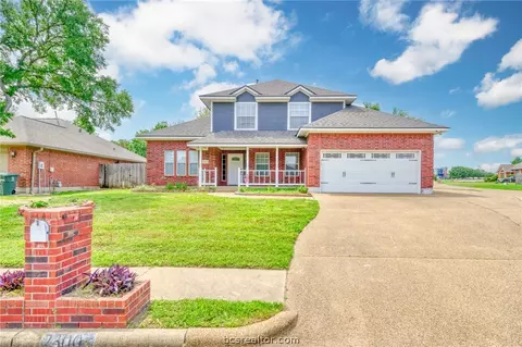 2300 N Pioneer Trl, Bryan, TX 77808