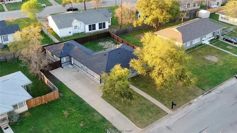 Exterior - 706 Broadmoor Dr, Bryan, TX 77802 photo 9 of 9