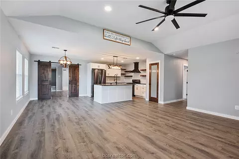 Other - 706 Broadmoor Dr, Bryan, TX 77802 photo 2 of 10