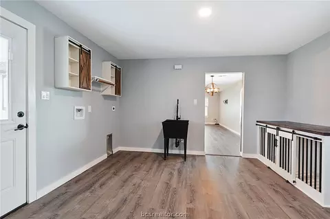 Living - 706 Broadmoor Dr, Bryan, TX 77802 photo 1 of 2