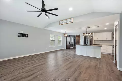 Other - 706 Broadmoor Dr, Bryan, TX 77802 photo 3 of 10