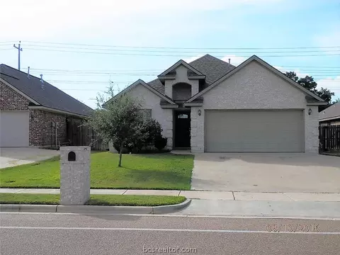 6806 Appomattox, College Station, TX 77845