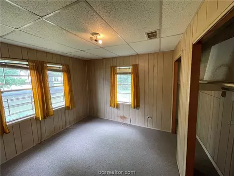 2010 Stevens Dr, Bryan, TX 77803 photo 14