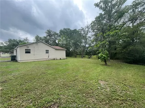 2010 Stevens Dr, Bryan, TX 77803 photo 18