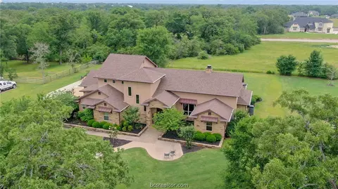 View/Area - 7600 Hidden Trl, Bryan, TX 77808 photo 1 of 5