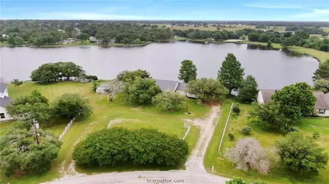 6406 Waterway, College Station, TX 77845