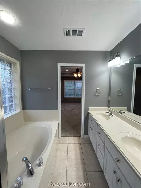 1602 Winfield Ct, Bryan, TX 77802 photo 17