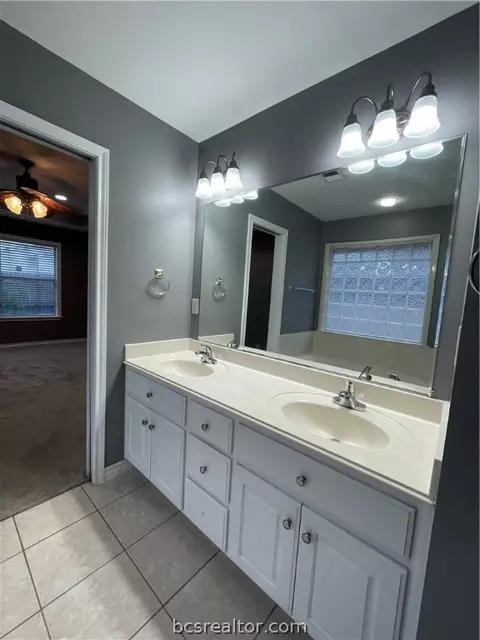 1602 Winfield Ct, Bryan, TX 77802 photo 15
