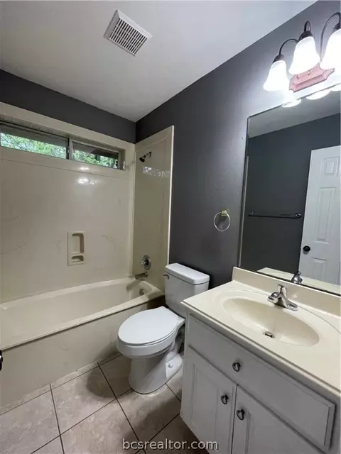 1602 Winfield Ct, Bryan, TX 77802 photo 9