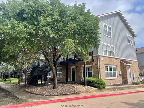 1725 Harvey Mitchell 1317, College Station, TX 77840