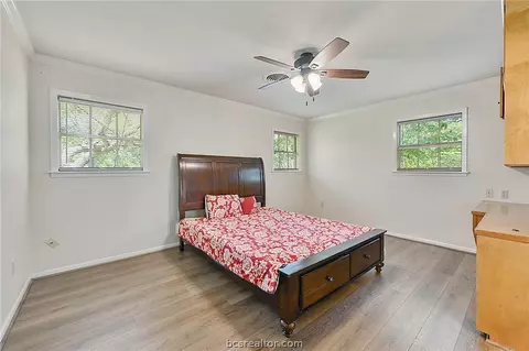 1205 Broadmoor Dr, Bryan, TX 77802 photo 21