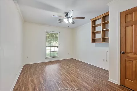1205 Broadmoor Dr, Bryan, TX 77802 photo 23