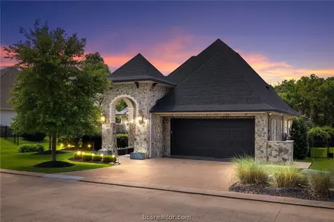 17648 Seneca Spgs, College Station, TX 77845