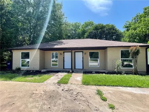3336-3338 Lodgepole, College Station, TX 77845