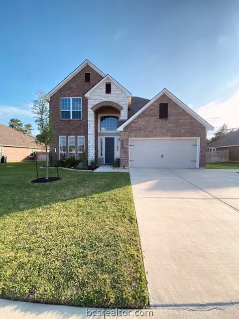 1424 Kingsgate Dr, Bryan, TX 77807