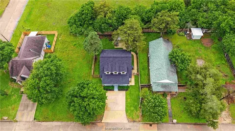 305 Moss St, Bryan, TX 77803 photo 13