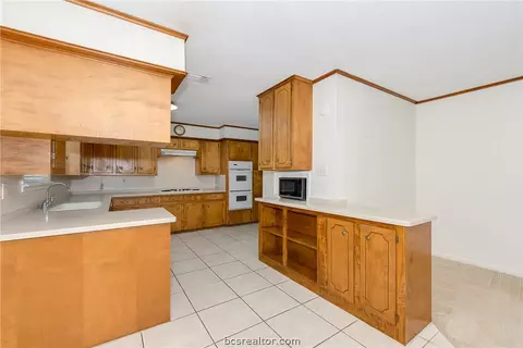 Kitchen - 2305 Devonshire St, Bryan, TX 77802 photo 1 of 6