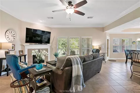 Living - 3712 Williams Trace Dr, Bryan, TX 77808 photo 1 of 4
