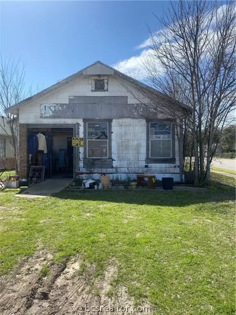 2100 Cavitt, Bryan, TX 77801