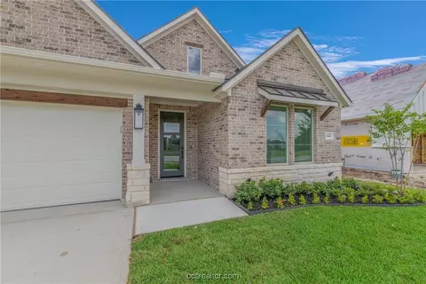 4246 Appalachian Trl, Bryan, TX 77802 photo 3
