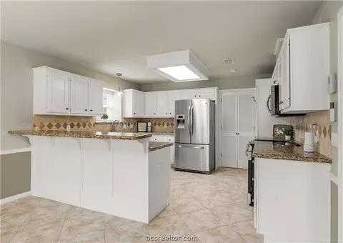 Kitchen - 4701 Warwick Ln, Bryan, TX 77802 photo 1 of 4
