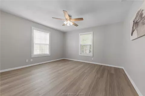 2012 Miller, Bryan, TX 77801 photo 12