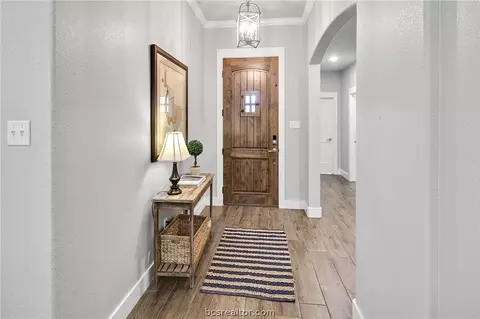 5001 Lantern Ln, Bryan, TX 77808 photo 11