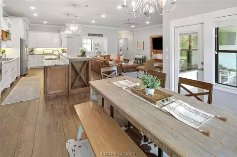5001 Lantern Ln, Bryan, TX 77808 photo 20