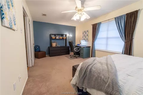 2112 Labrisa Dr, Bryan, TX 77807 photo 21