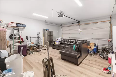 425 Marble Falls Dr, Bryan, TX 77803 photo 31