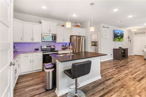425 Marble Falls Dr, Bryan, TX 77803 photo 17