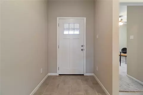Entry Way - 5317 Lyle Pl, Bryan, TX 77807 photo 2 of 2