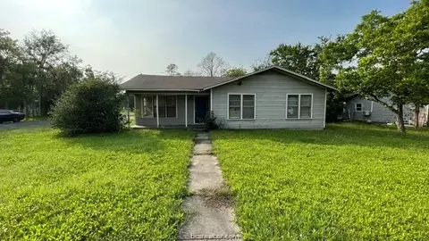100 N Brown St, Bryan, TX 77802