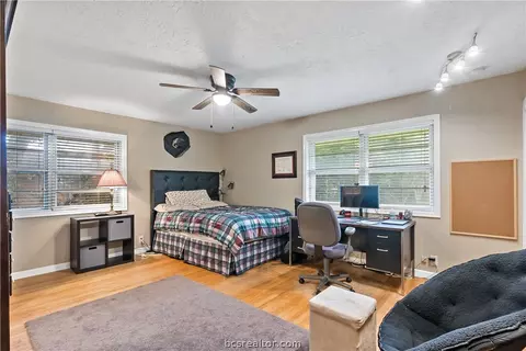 Bedroom - 4208 Nagle St, Bryan, TX 77801 photo 1 of 5