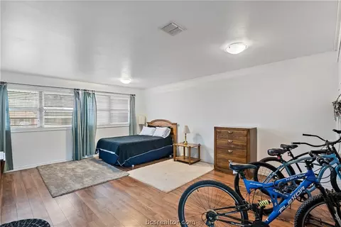 Bedroom - 4208 Nagle St, Bryan, TX 77801 photo 3 of 5