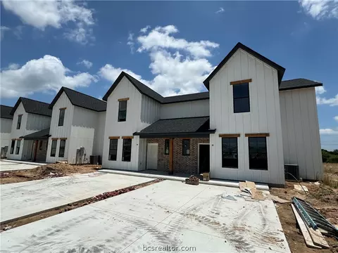 4104 Maycomb Cir, College Station, TX 77845