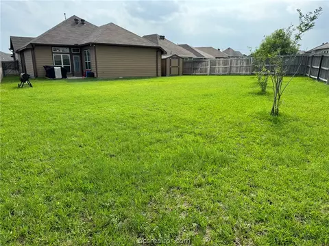 Exterior - 2081 Positano Loop, Bryan, TX 77808 photo 5 of 5