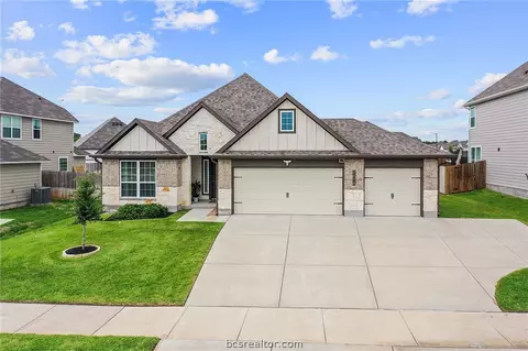 2078 Viva Rd, Bryan, TX 77807
