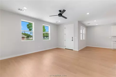 1409 Conner St, Bryan, TX 77808 photo 6