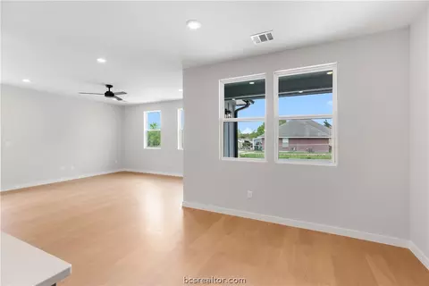 1409 Conner St, Bryan, TX 77808 photo 10