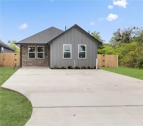 1409 Conner St, Bryan, TX 77808