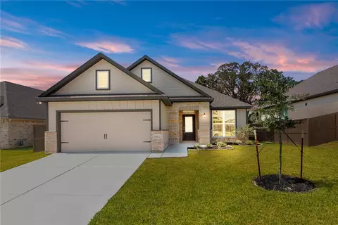 5603 Hayduke Ln, Bryan, TX 77802