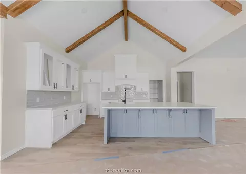 3058 Teller Dr, Bryan, TX 77808 photo 2