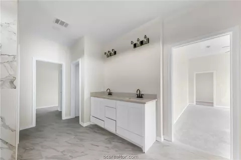 3058 Teller Dr, Bryan, TX 77808 photo 10