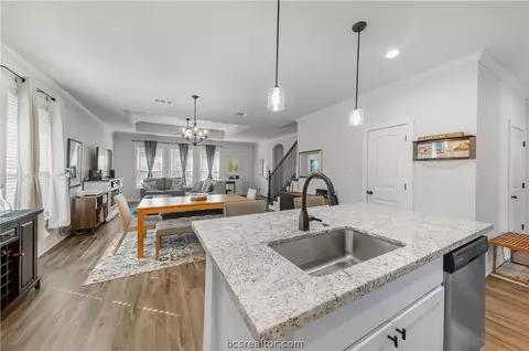 2145 Mountain Wind Loop, Bryan, TX 77807 photo 4