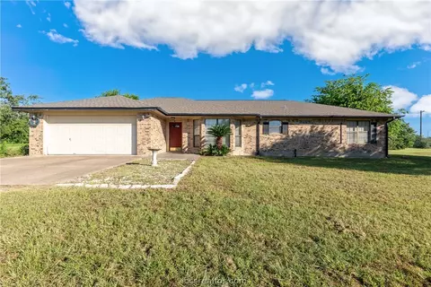 3040 Barron Rd, College Station, TX 77845