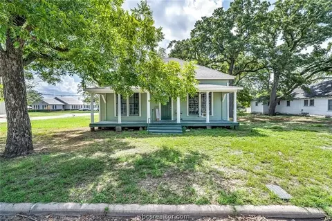 175 12th St, Somerville, TX 77879