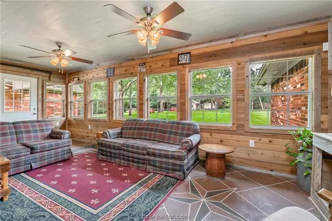 241 Rustic Oaks Dr, Bryan, TX 77808 photo 25
