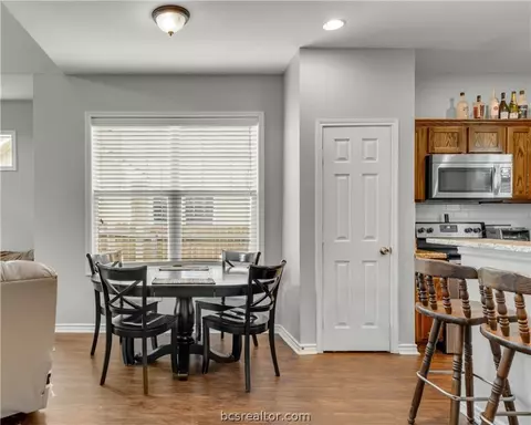 501 Clay St, Bryan, TX 77801 photo 5