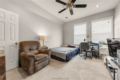 501 Clay St, Bryan, TX 77801 photo 18
